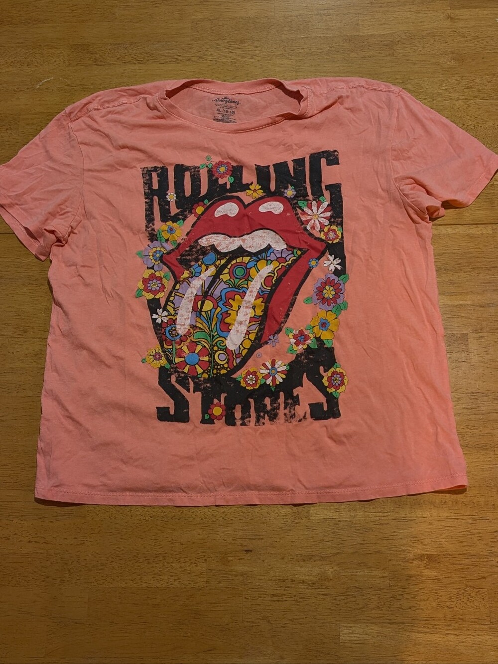 the Rolling Stones Coral Short Sleeve Graphic Tee
